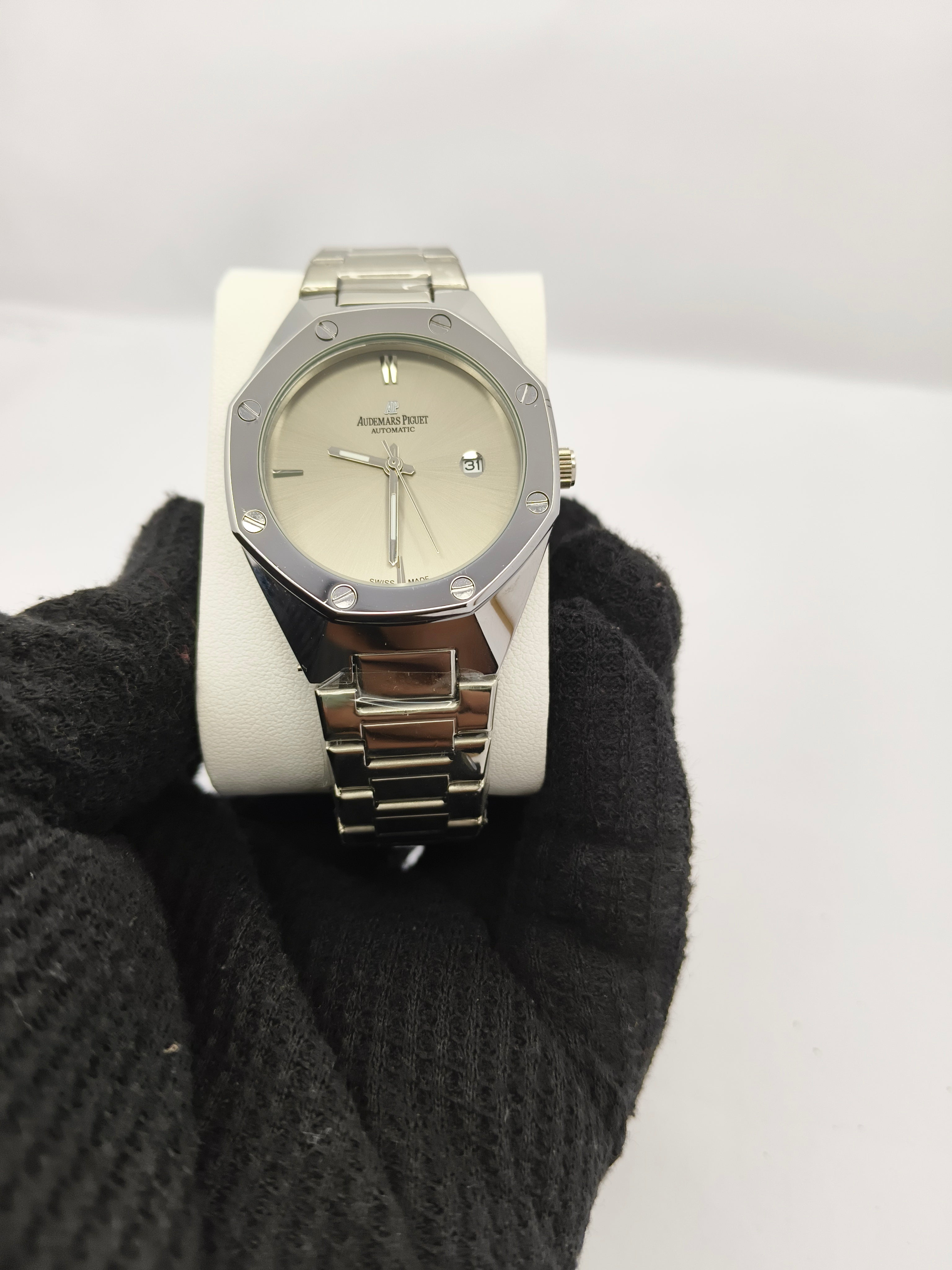 Audemars Piguet (AP) Silver Watch with Silver Dial & Date Adjust