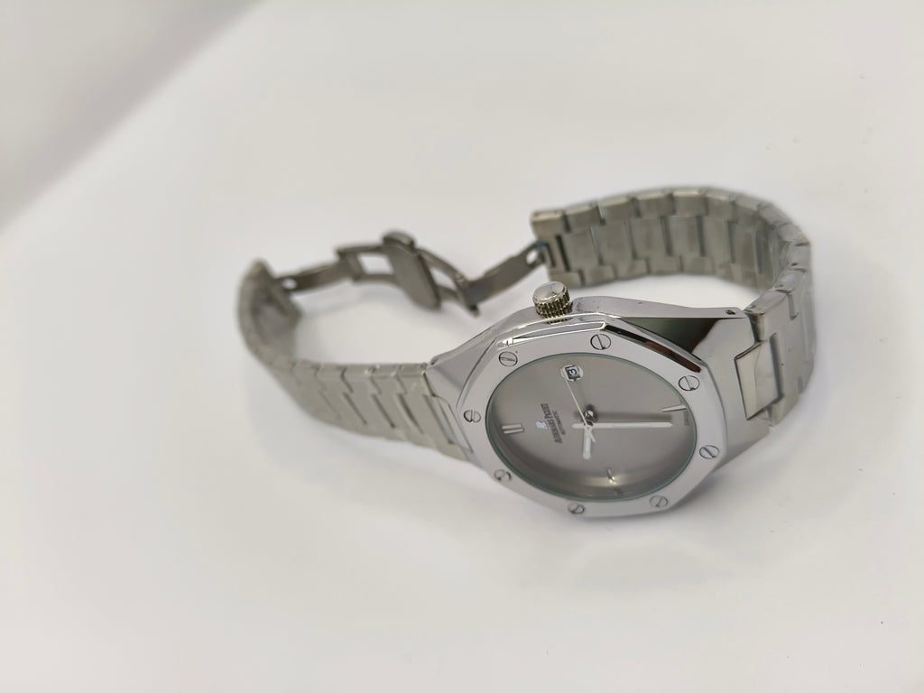 Audemars Piguet (AP) Silver Watch with Silver Dial & Date Adjust