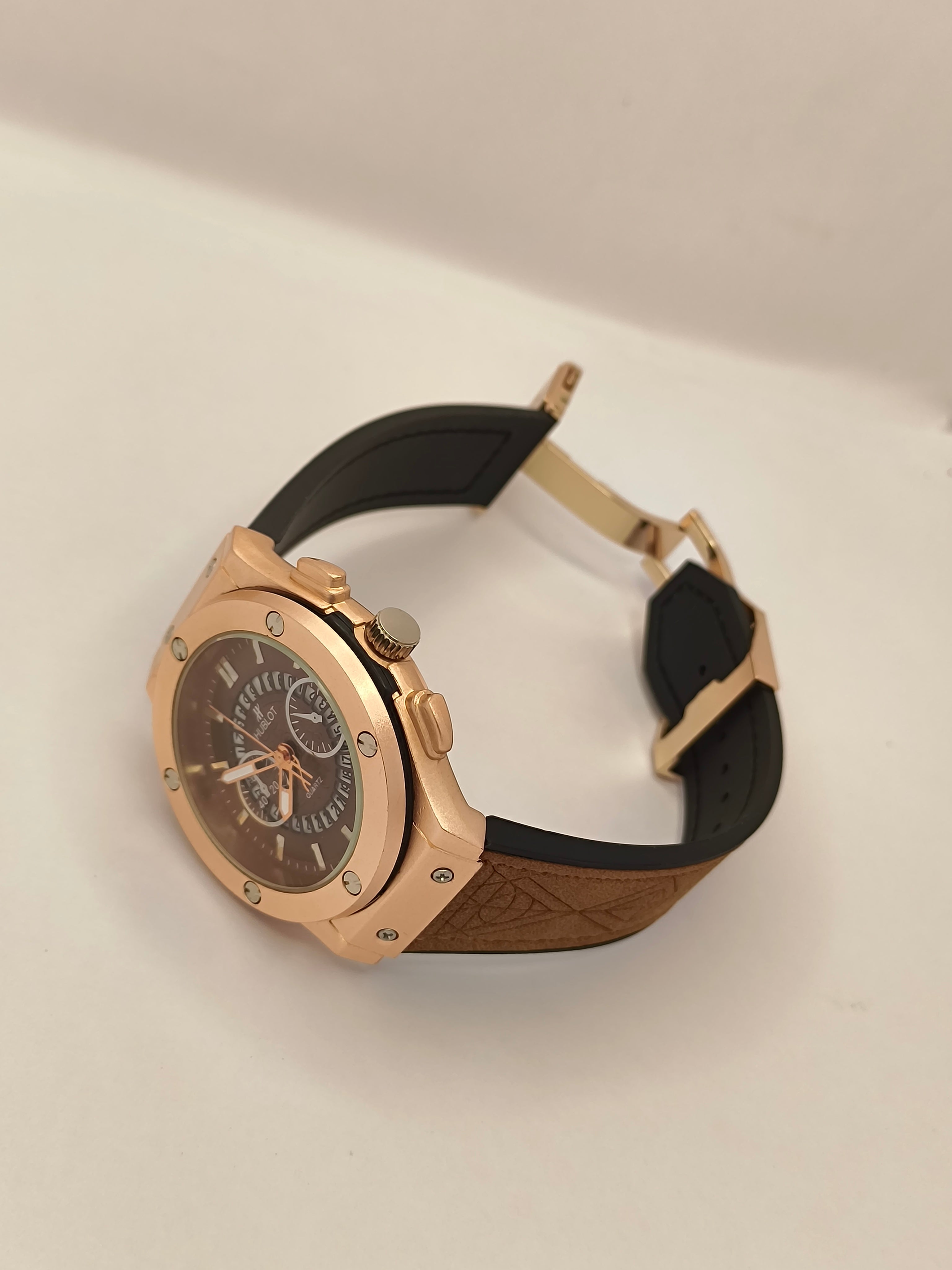 Hublot Rose Gold Quartz Watch with Leather Strap