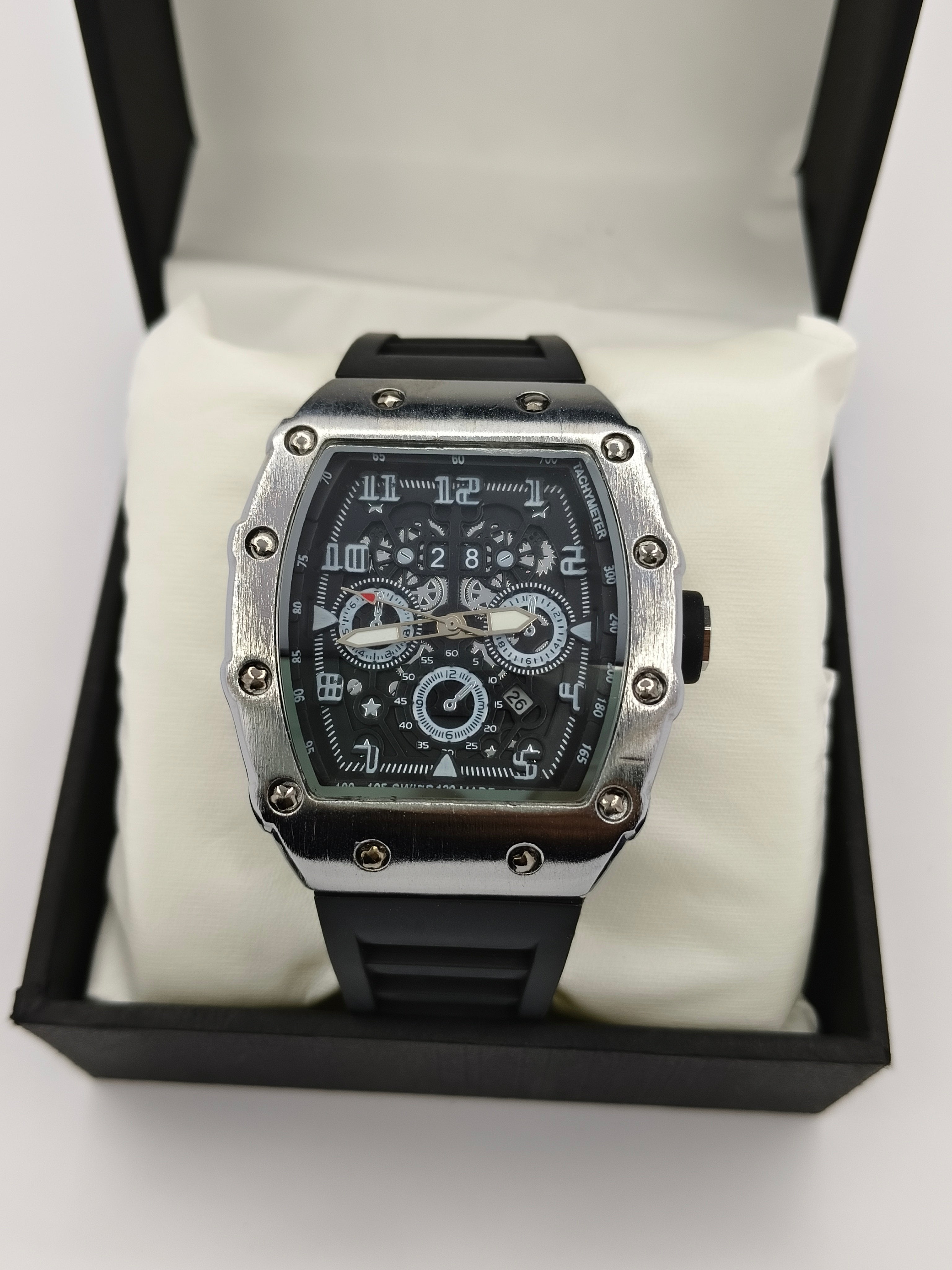 Frank Mullar Luxury Chronograph Sports Watch – Bold Design, Ultimate Precision