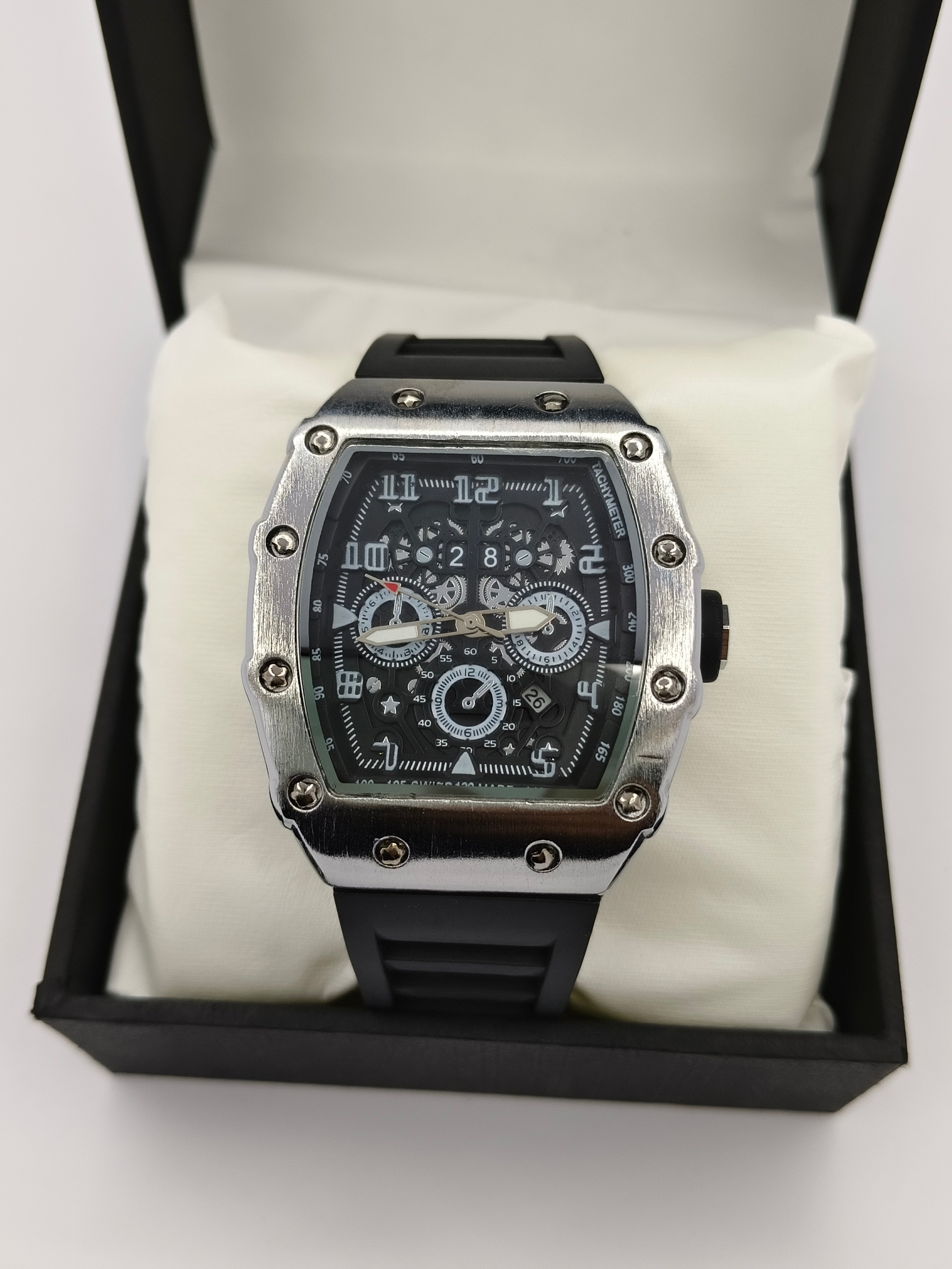 Frank Mullar Luxury Chronograph Sports Watch – Bold Design, Ultimate Precision