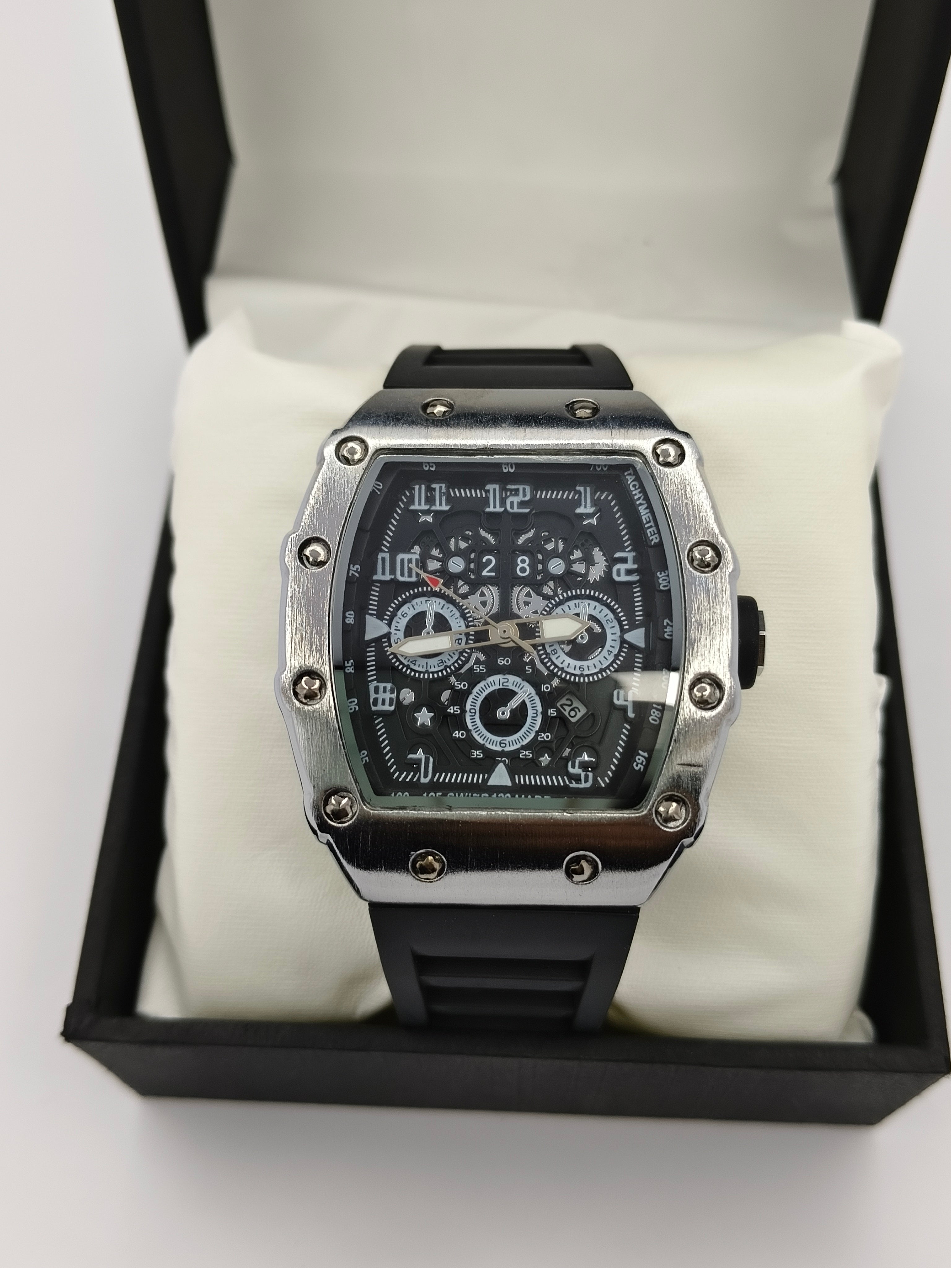 Frank Mullar Luxury Chronograph Sports Watch – Bold Design, Ultimate Precision