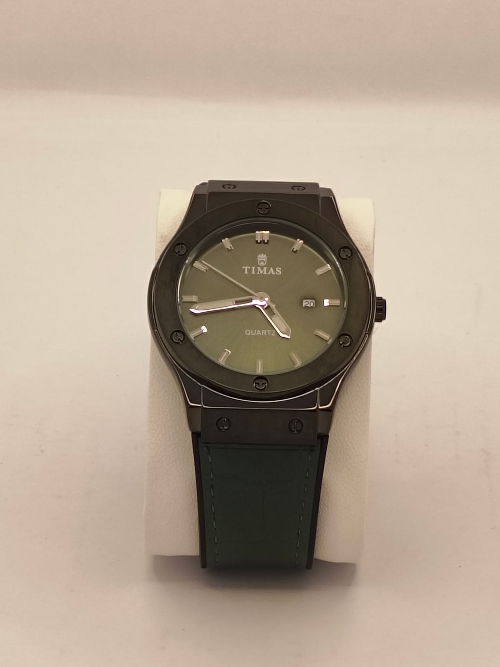 TIMAS Classic Quartz Wristwatch – Green Dial with Leather Strap