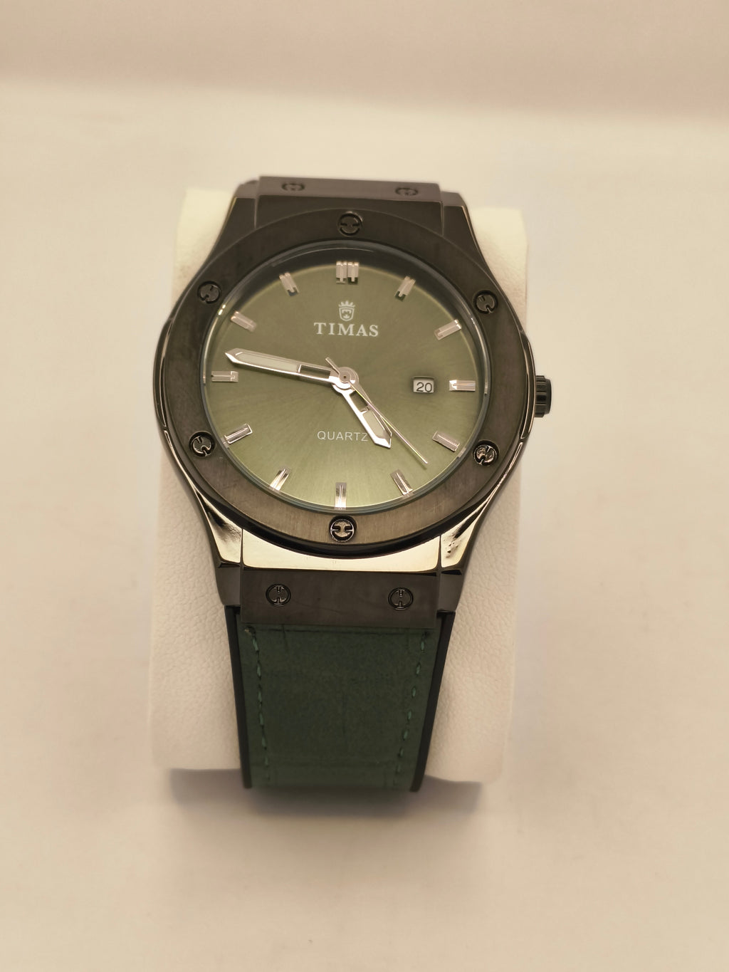TIMAS Classic Quartz Wristwatch – Green Dial with Leather Strap