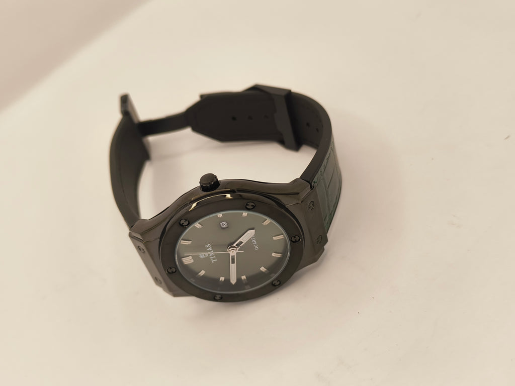 TIMAS Classic Quartz Wristwatch – Green Dial with Leather Strap