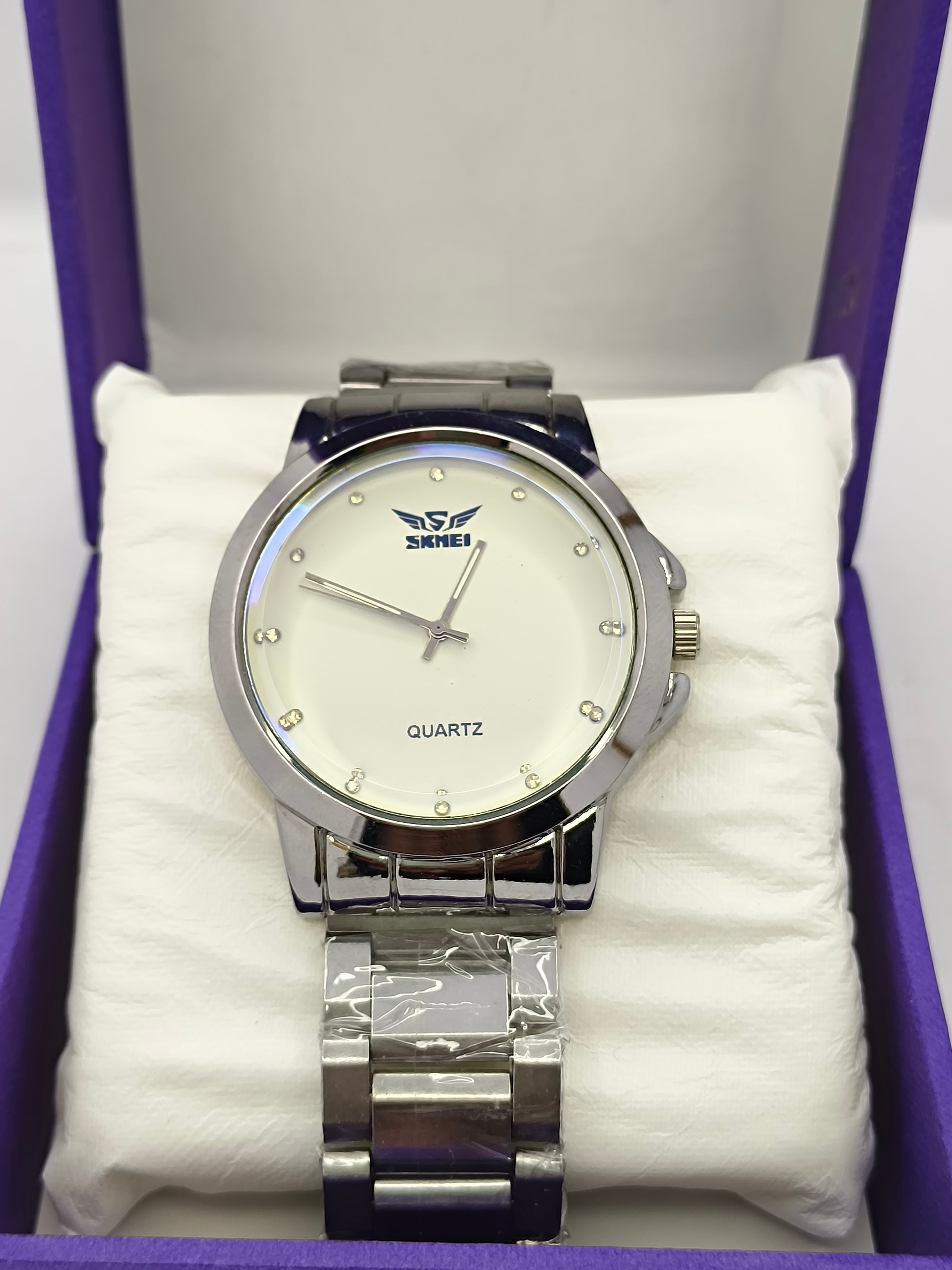 SKMEI Classic Stainless Steel Quartz Watch