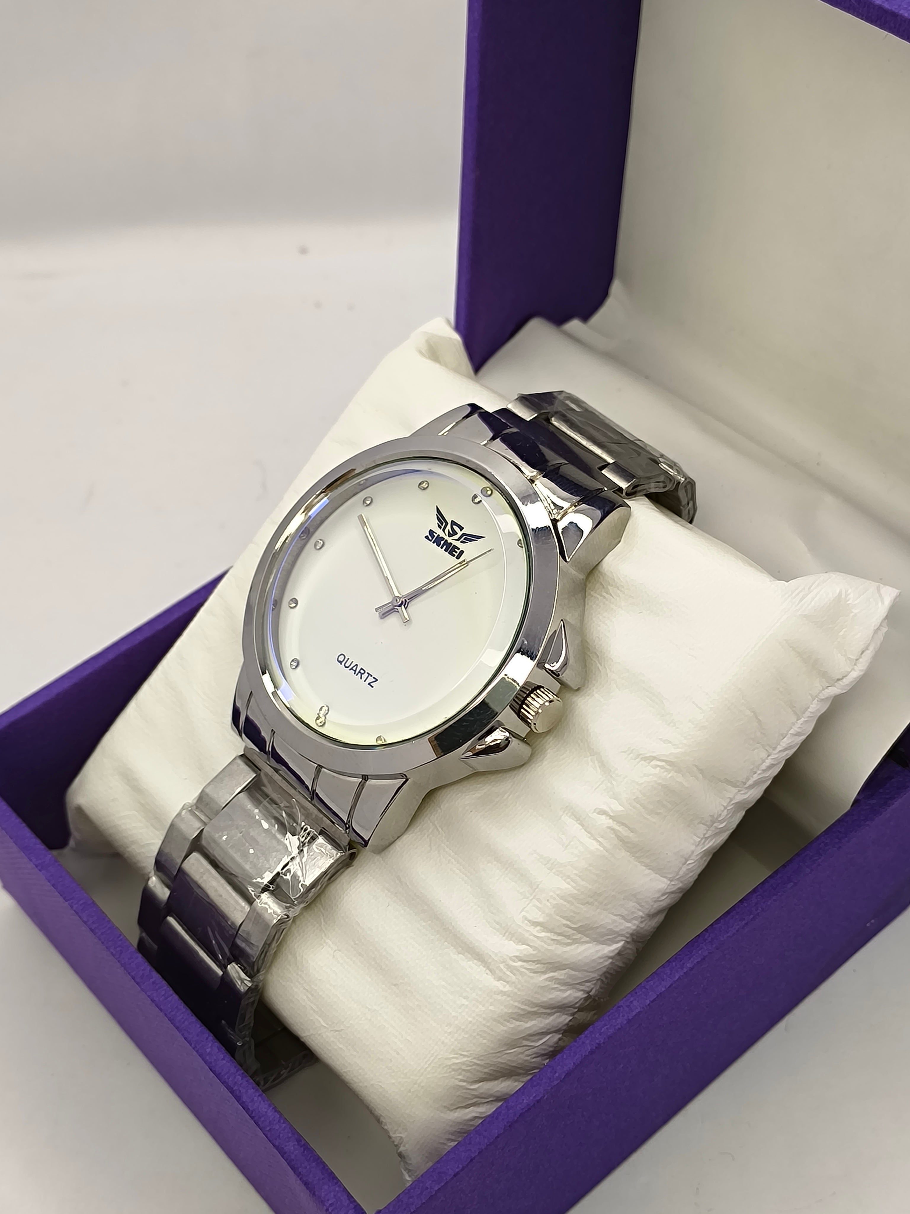 SKMEI Classic Stainless Steel Quartz Watch