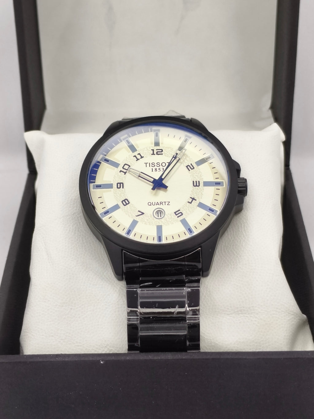 Tissot Quartz Men’s Watch – Classic White Dial
