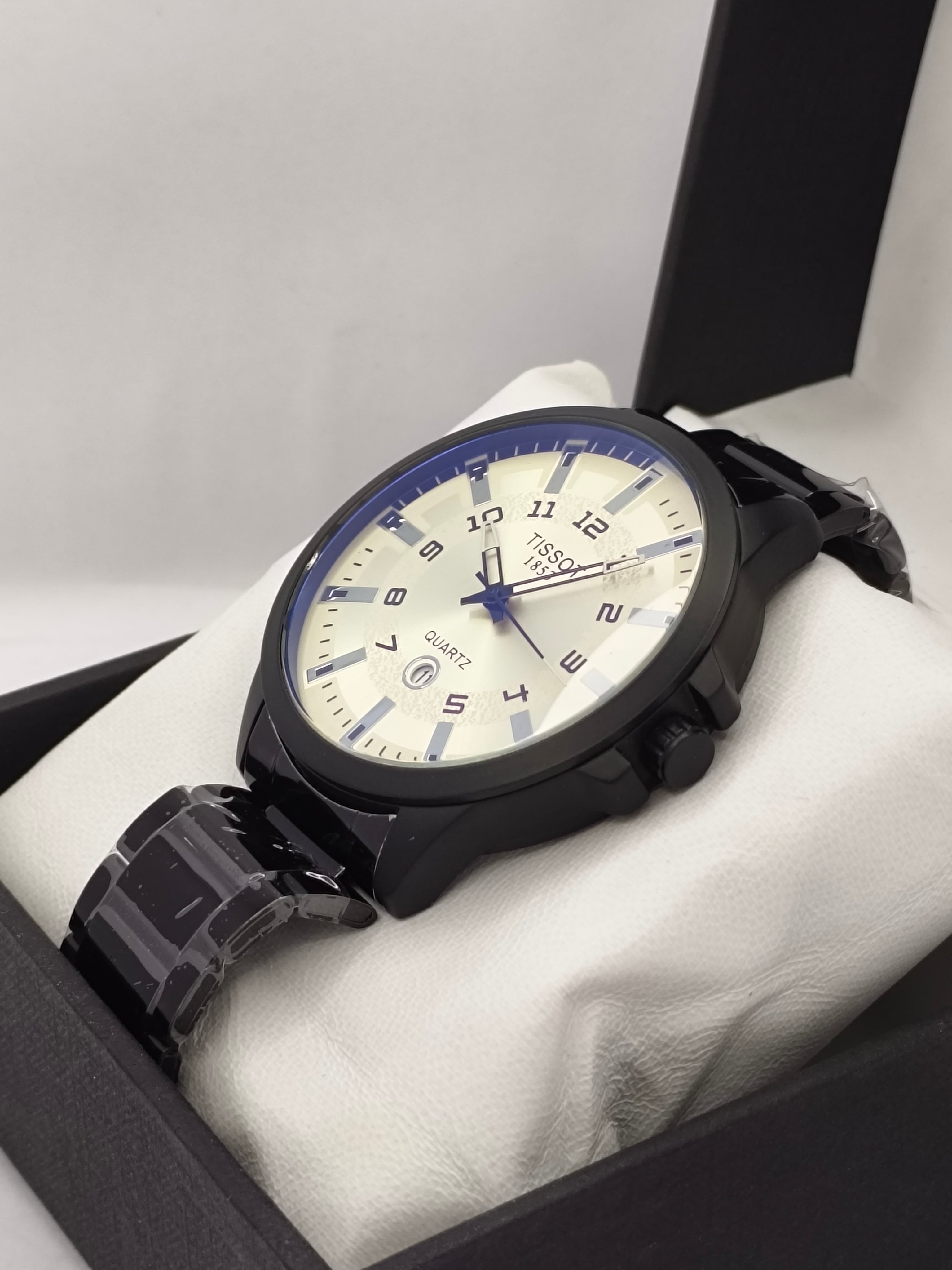 Tissot Quartz Men’s Watch – Classic White Dial